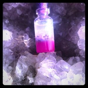 Potion bottle shaker necklaces